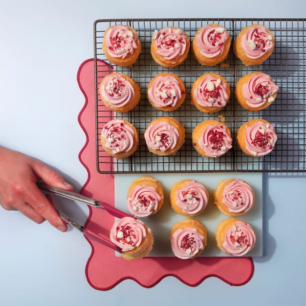 Eton Mess Mini Cake - Image 1